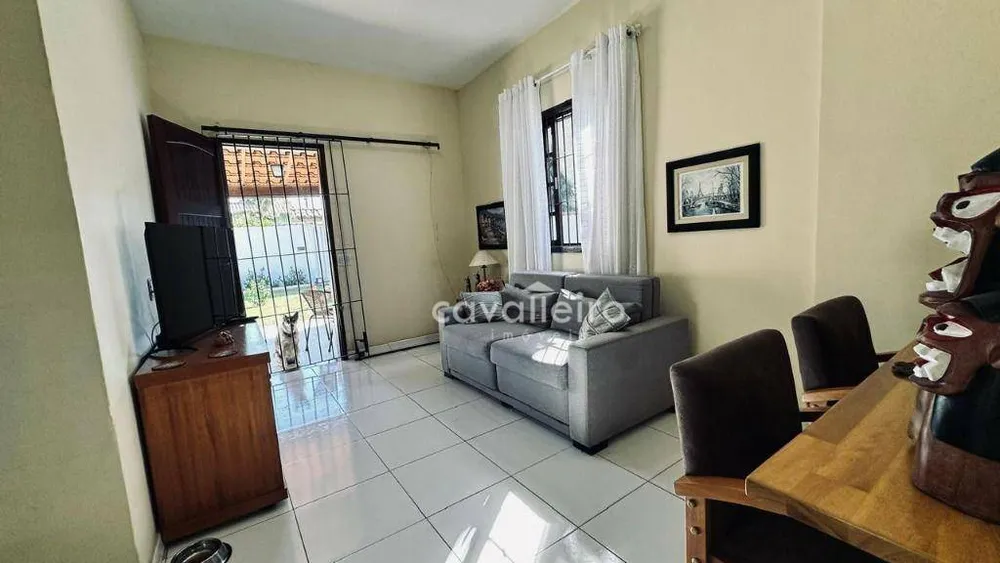 Casa, 3 quartos, 190 m² - Foto 4