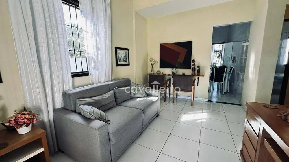 Casa, 3 quartos, 190 m² - Foto 3