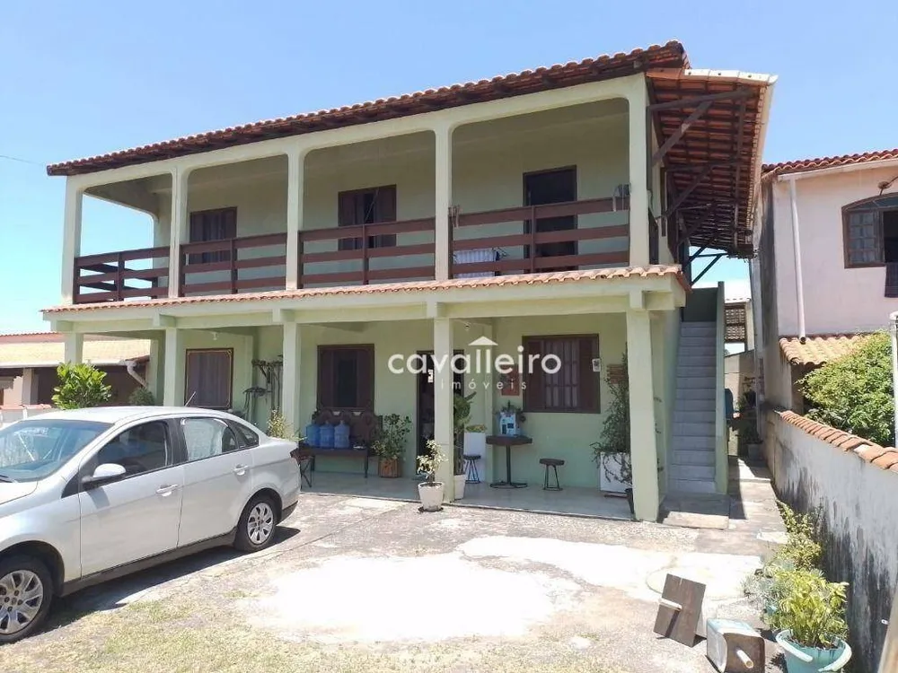 Casa, 6 quartos, 210 m² - Foto 1