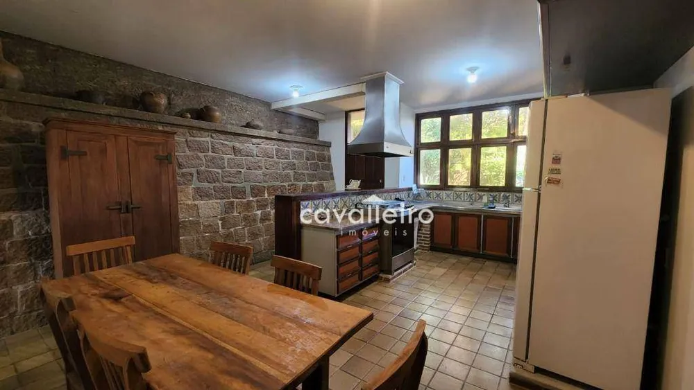 Casa, 7 quartos, 580 m² - Foto 15
