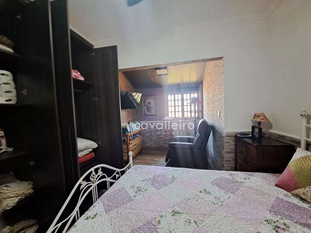 Casa, 4 quartos, 200 m² - Foto 20