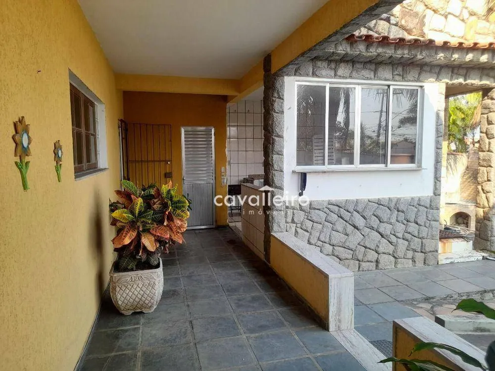 Casa, 5 quartos, 262 m² - Foto 4