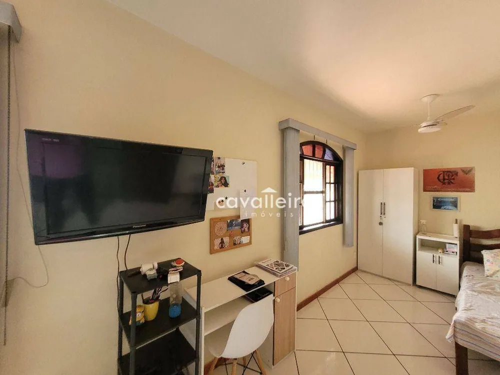 Casa, 6 quartos, 268 m² - Foto 22