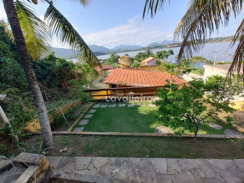 Casa, 5 quartos, 137 m² - Foto 11