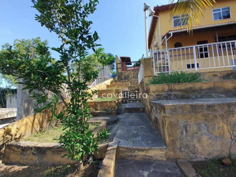 Casa, 5 quartos, 137 m² - Foto 3