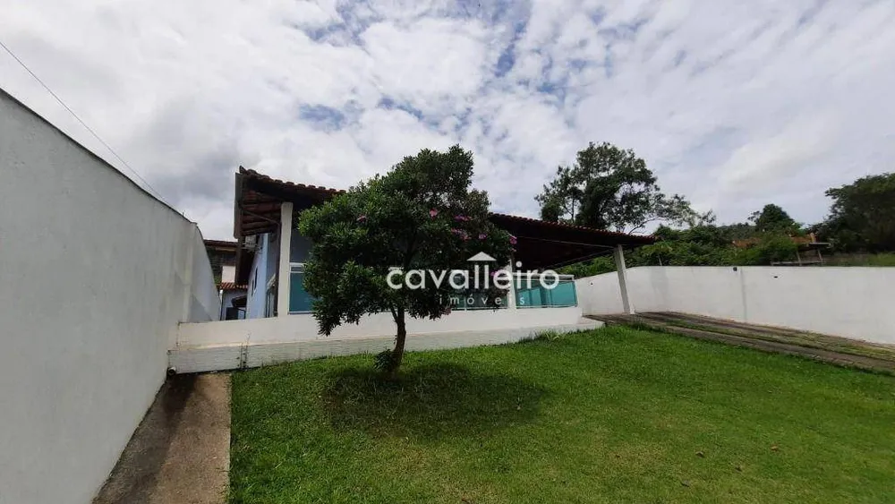 Casa, 4 quartos, 230 m² - Foto 3