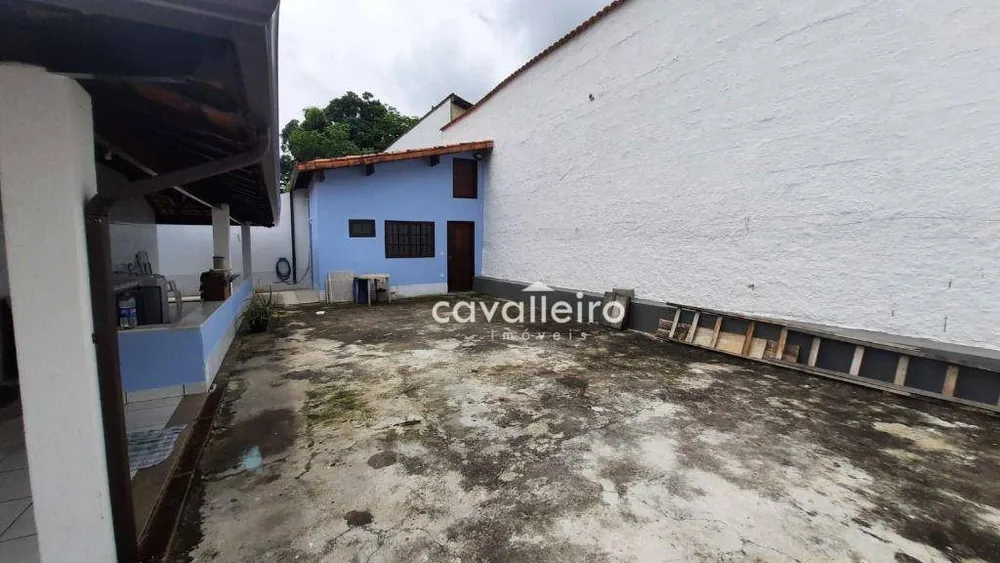 Casa, 4 quartos, 230 m² - Foto 28