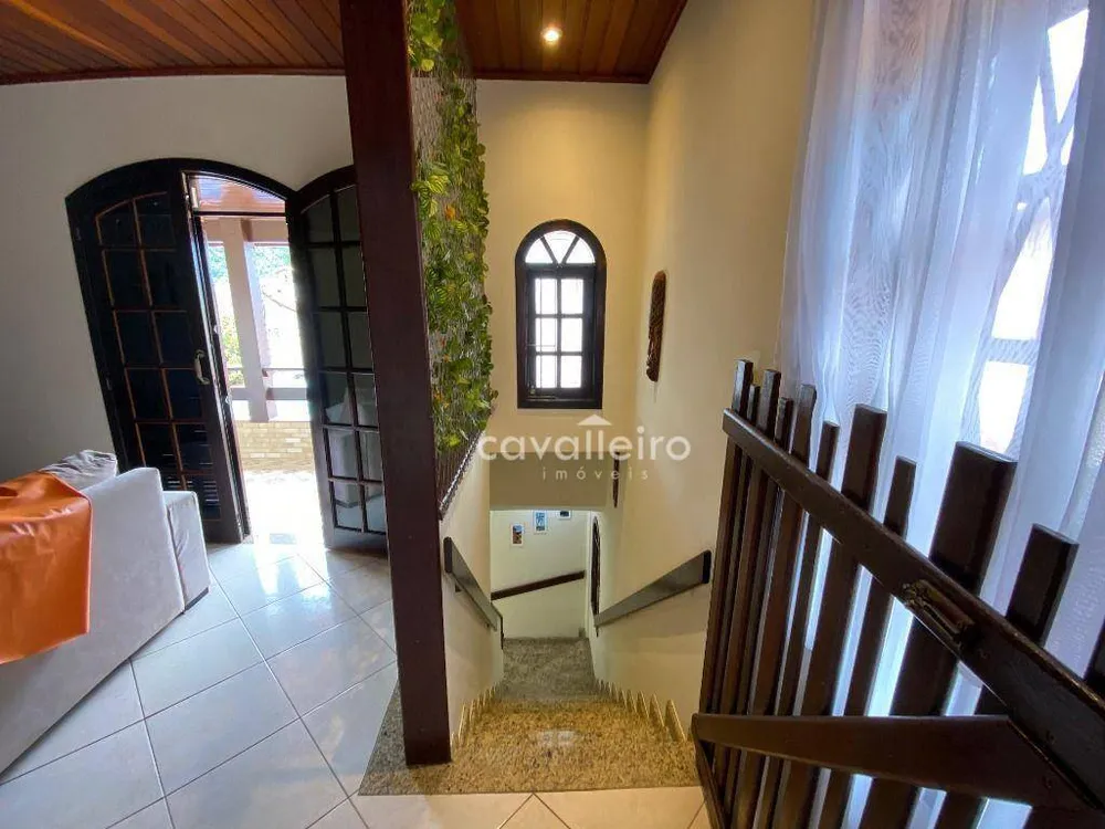 Casa, 6 quartos, 380 m² - Foto 19