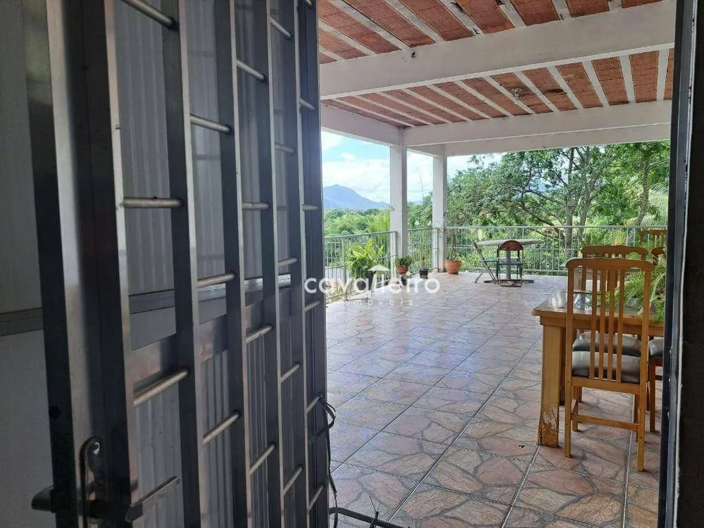 Casa, 3 quartos, 300 m² - Foto 37