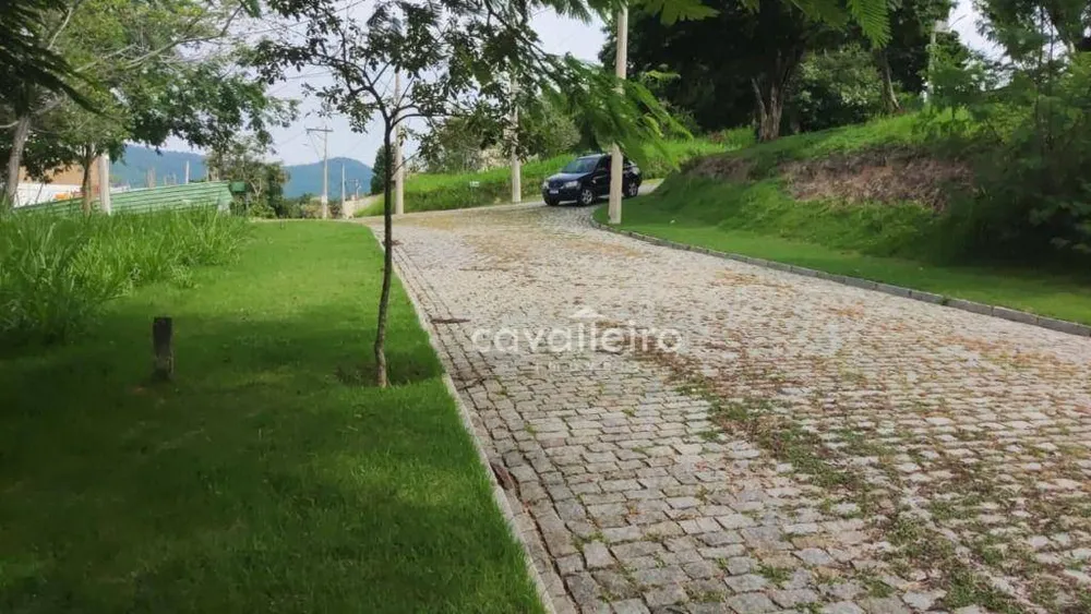 Loteamento e Condomínio, 394 m² - Foto 1