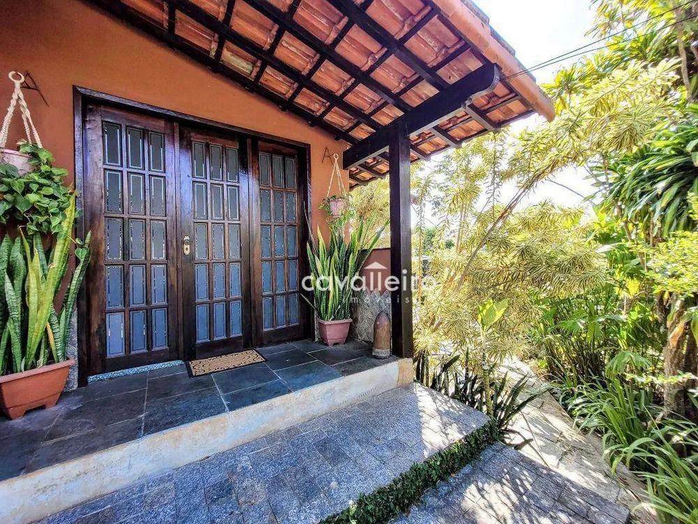 Casa, 6 quartos, 299 m² - Foto 26