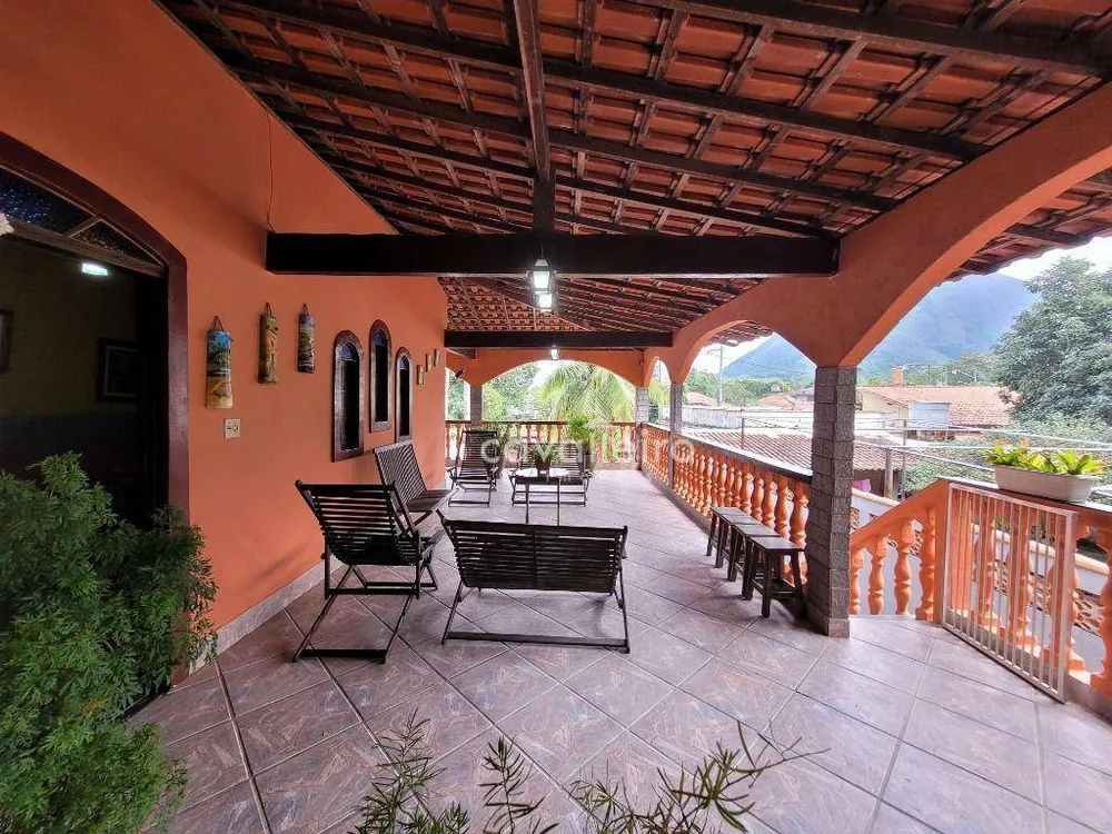 Casa, 3 quartos, 270 m² - Foto 32