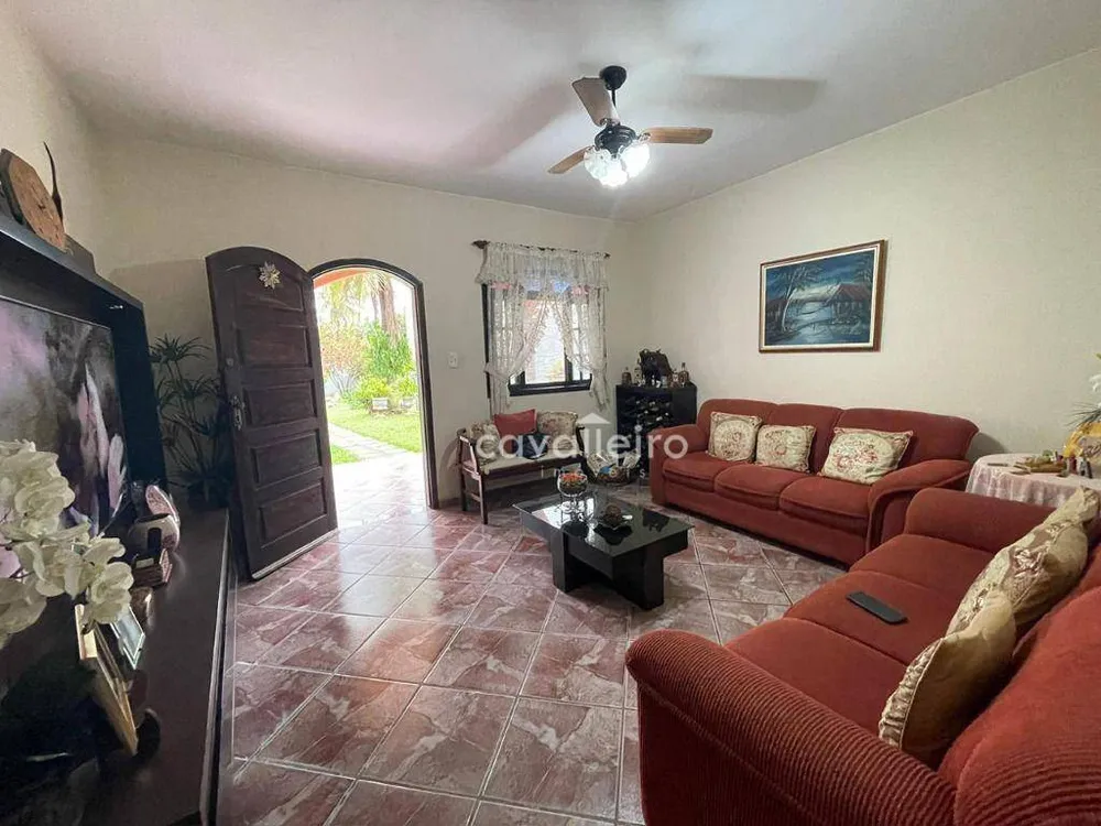 Casa, 3 quartos, 270 m² - Foto 12