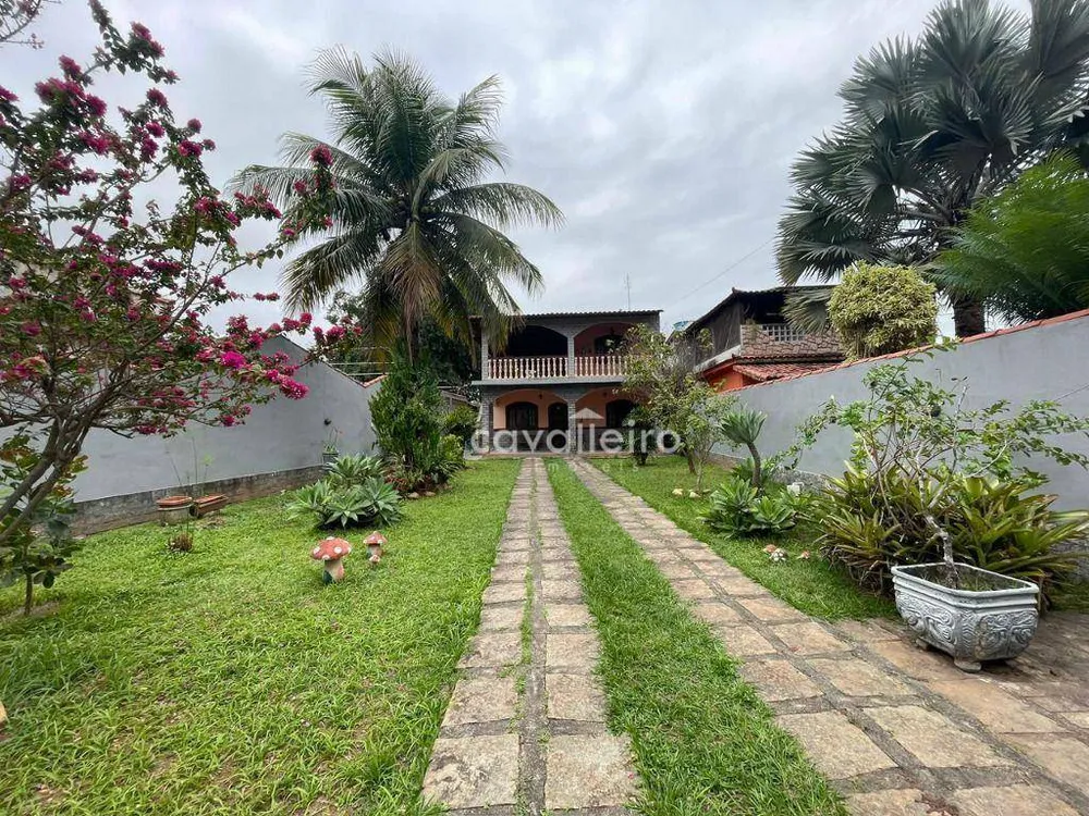Casa, 3 quartos, 270 m² - Foto 1