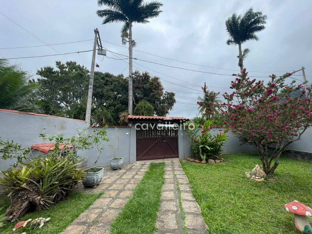 Casa, 3 quartos, 270 m² - Foto 2