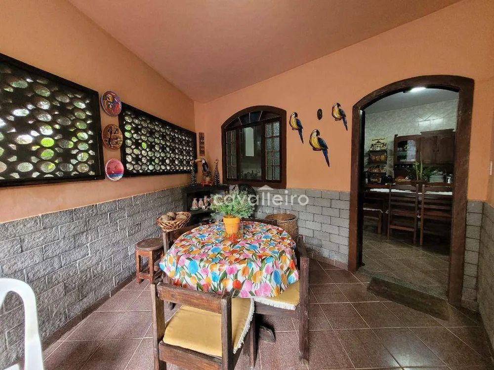 Casa, 3 quartos, 270 m² - Foto 48