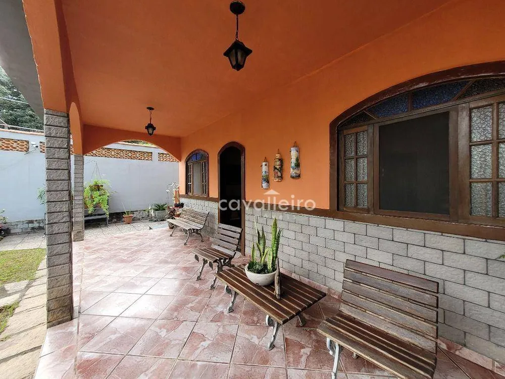 Casa, 3 quartos, 270 m² - Foto 23