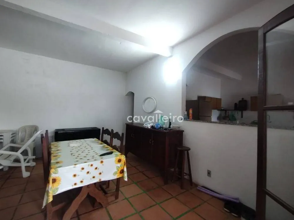 Casa, 3 quartos, 198 m² - Foto 11
