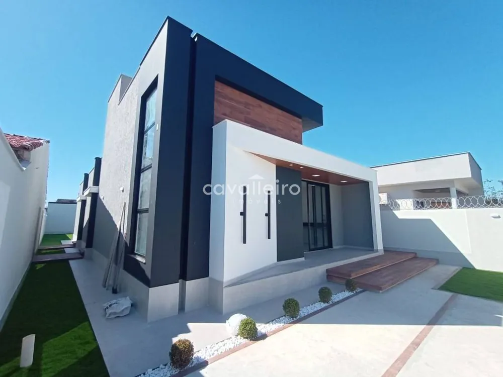 Casa, 3 quartos, 220 m² - Foto 1