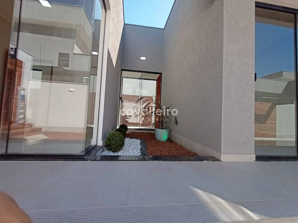 Casa, 3 quartos, 220 m² - Foto 17