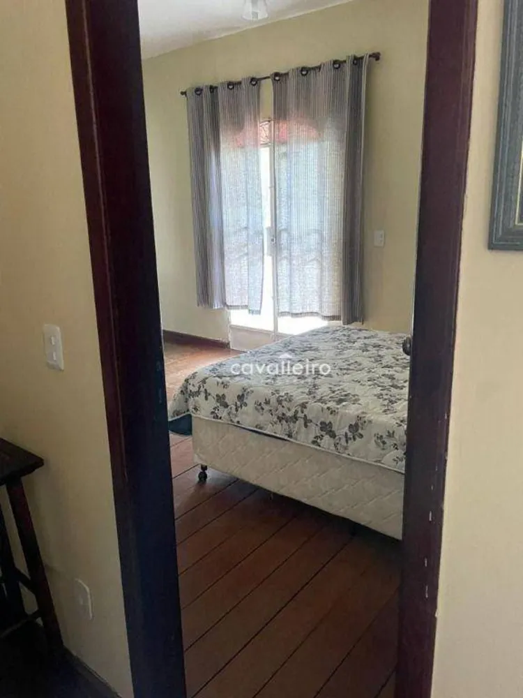 Casa, 4 quartos, 325 m² - Foto 31