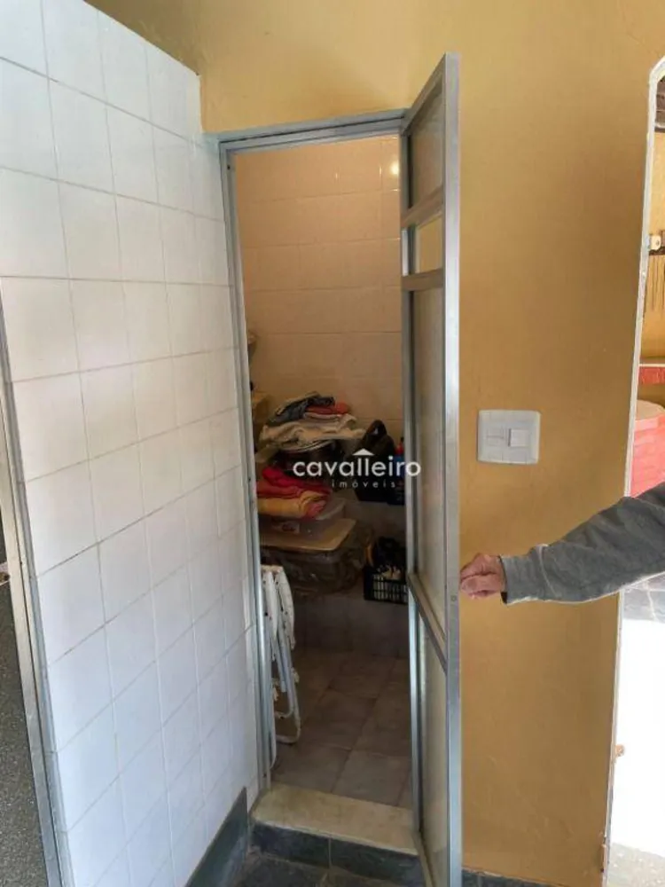 Casa, 4 quartos, 325 m² - Foto 13