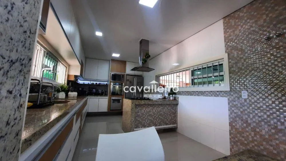 Casa, 5 quartos, 450 m² - Foto 3