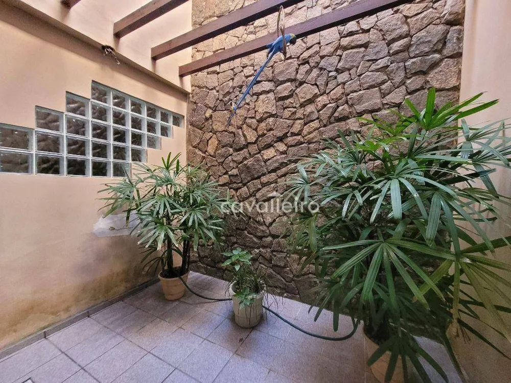 Casa, 5 quartos, 250 m² - Foto 27