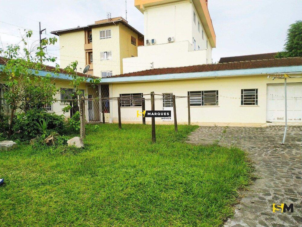 Casa para alugar com 1 quarto, 365m² - Foto 1