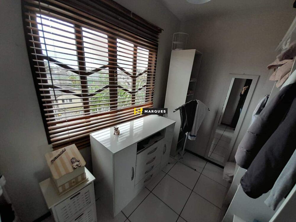 Sobrado à venda com 2 quartos, 182m² - Foto 7