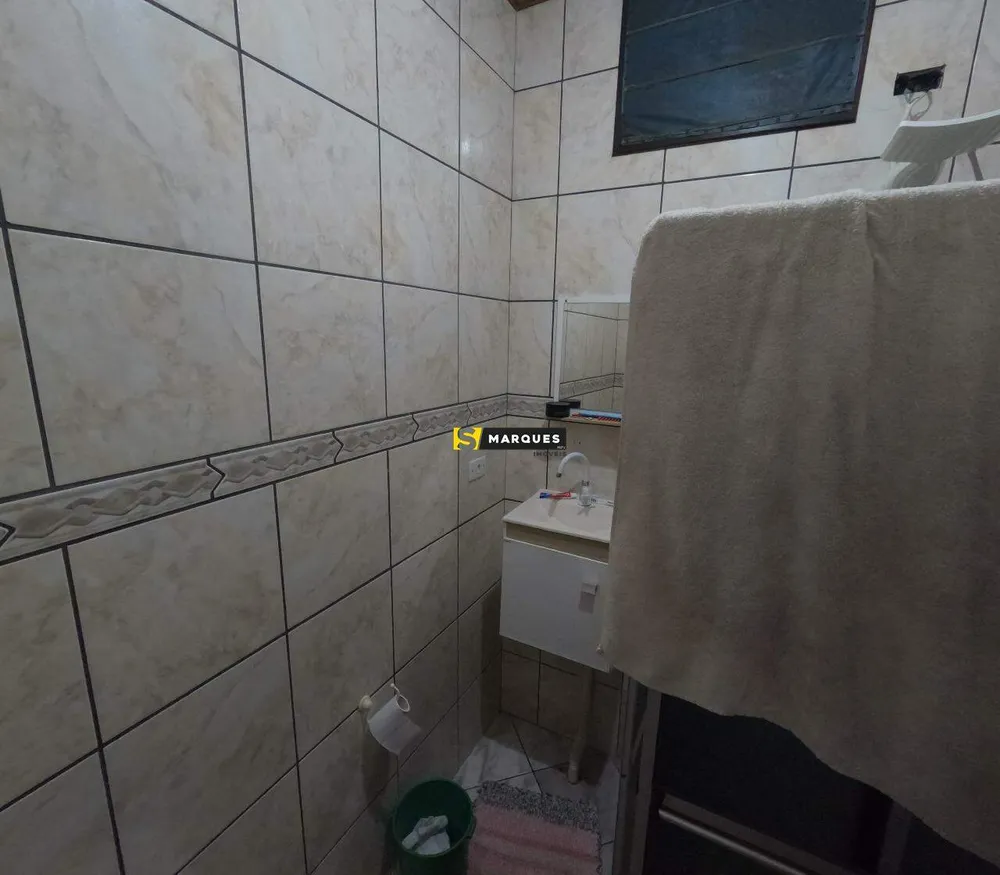 Casa, 3 quartos, 180 m² - Foto 1