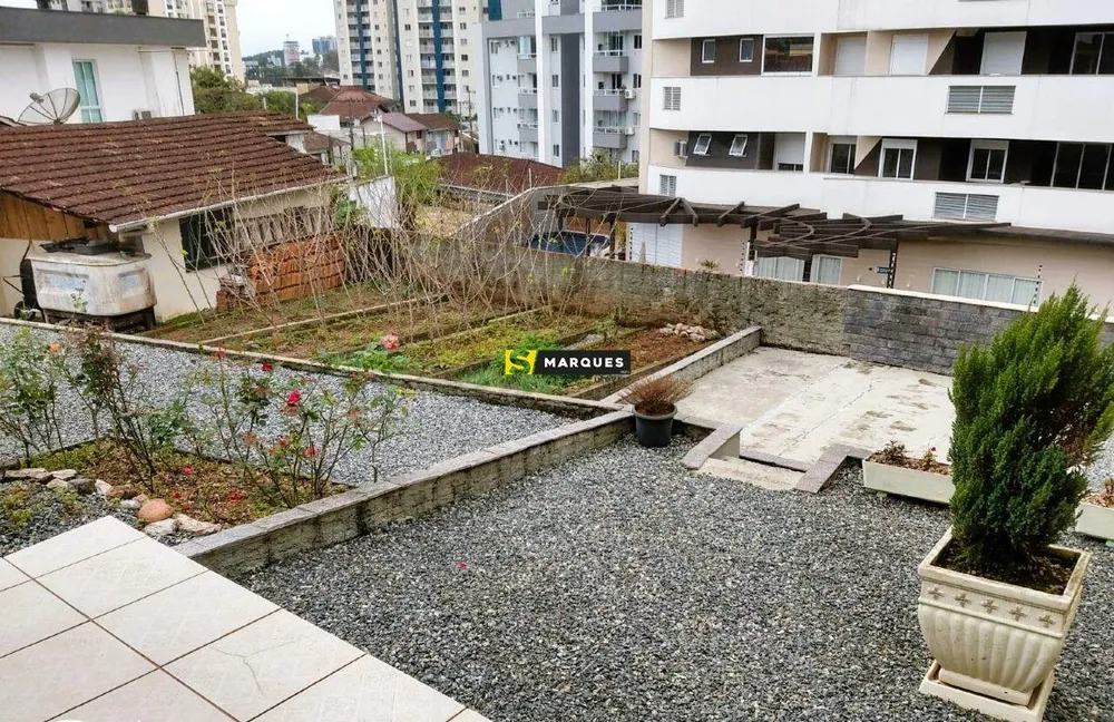 Casa, 3 quartos, 246 m² - Foto 5