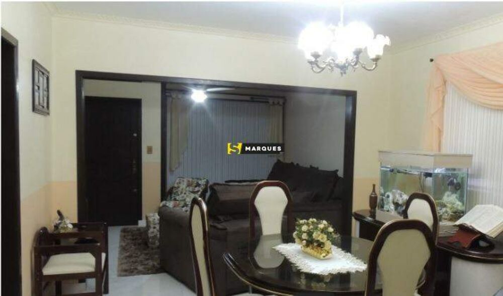 Casa, 3 quartos, 246 m² - Foto 5
