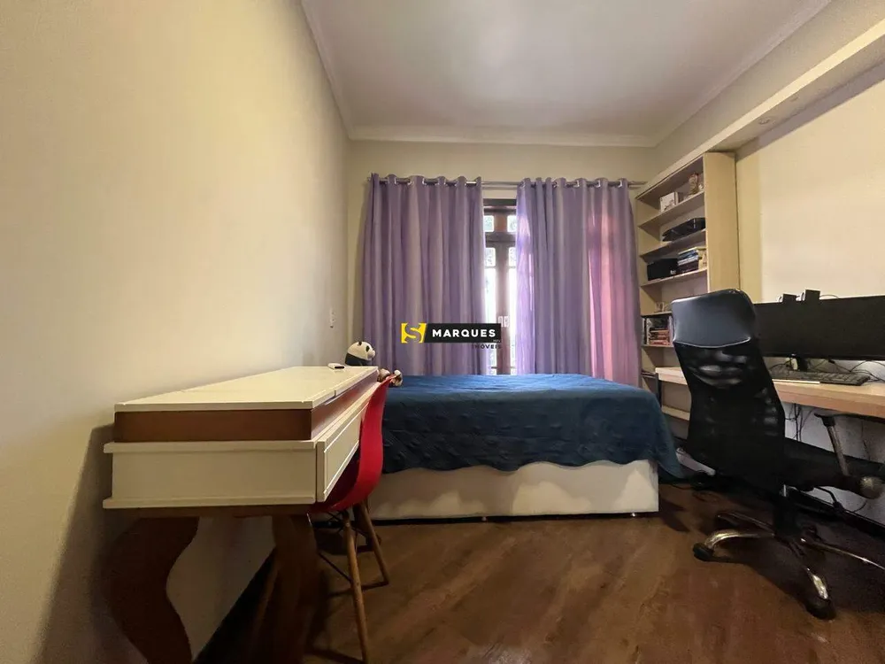 Casa, 3 quartos, 210 m² - Foto 8