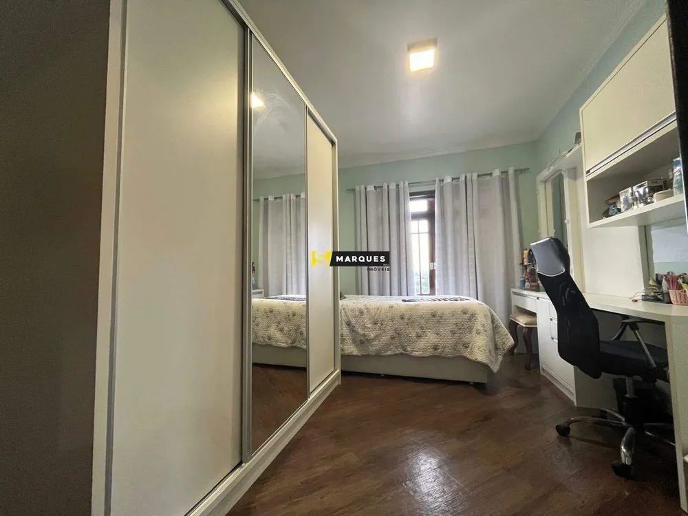 Casa, 3 quartos, 210 m² - Foto 6