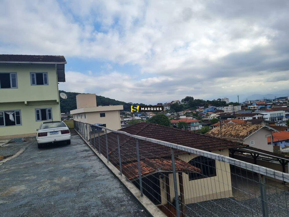 Casa Comercial à venda com 4 quartos, 166m² - Foto 5
