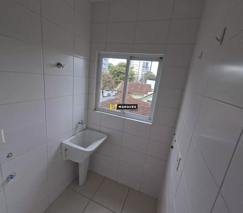 Apartamento à venda com 1 quarto, 45m² - Foto 5