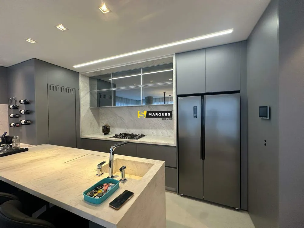Apartamento, 3 quartos, 120 m² - Foto 2