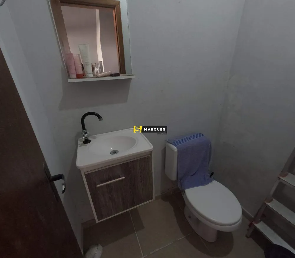 Casa, 4 quartos, 164 m² - Foto 1