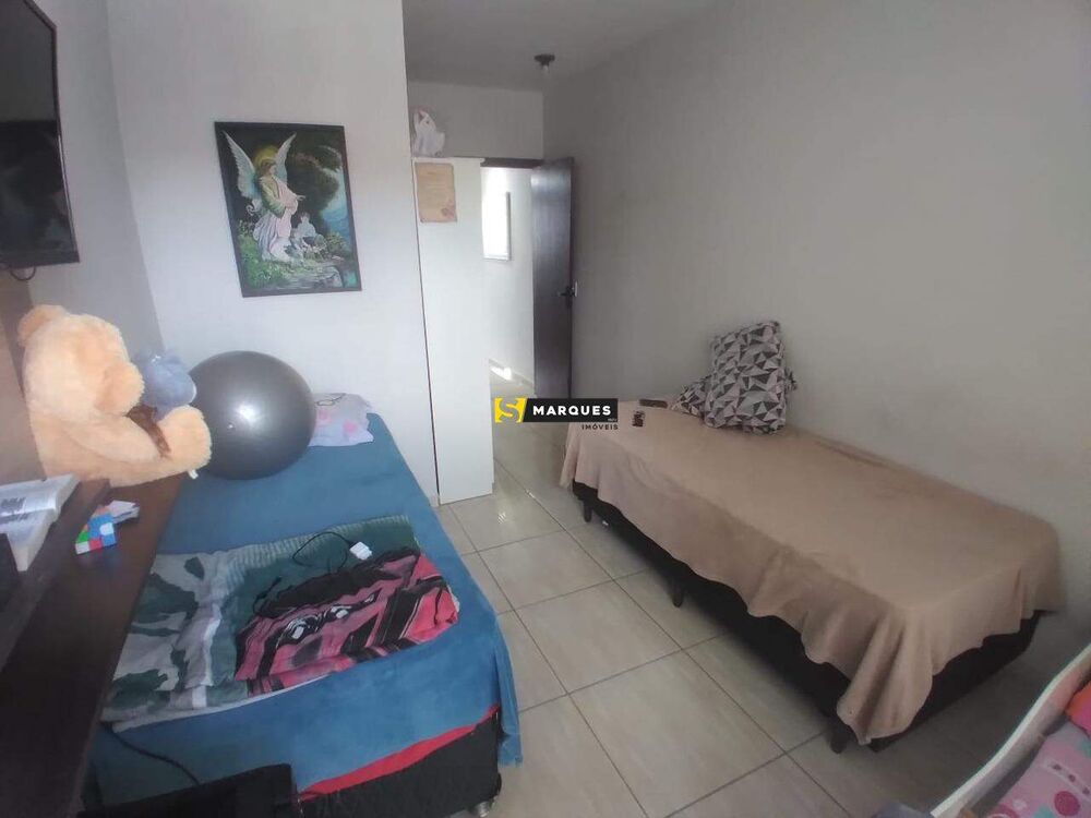 Casa à venda com 2 quartos, 66m² - Foto 6