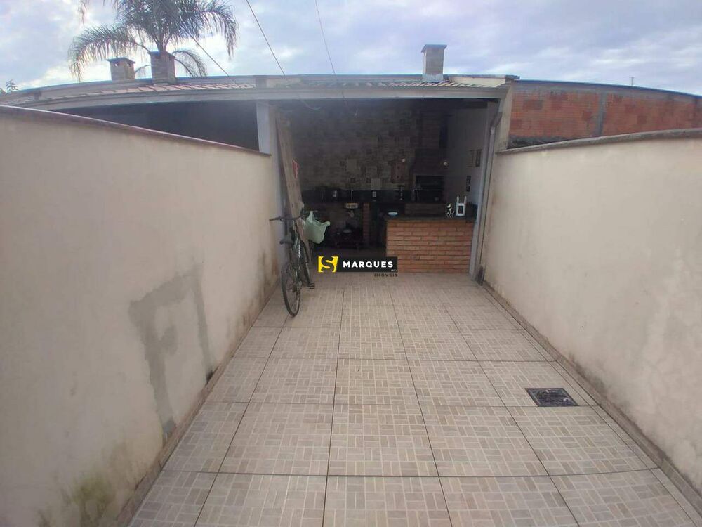 Casa à venda com 2 quartos, 66m² - Foto 8