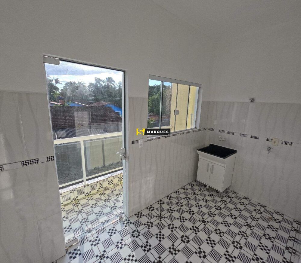 Sobrado à venda com 7 quartos, 400m² - Foto 1