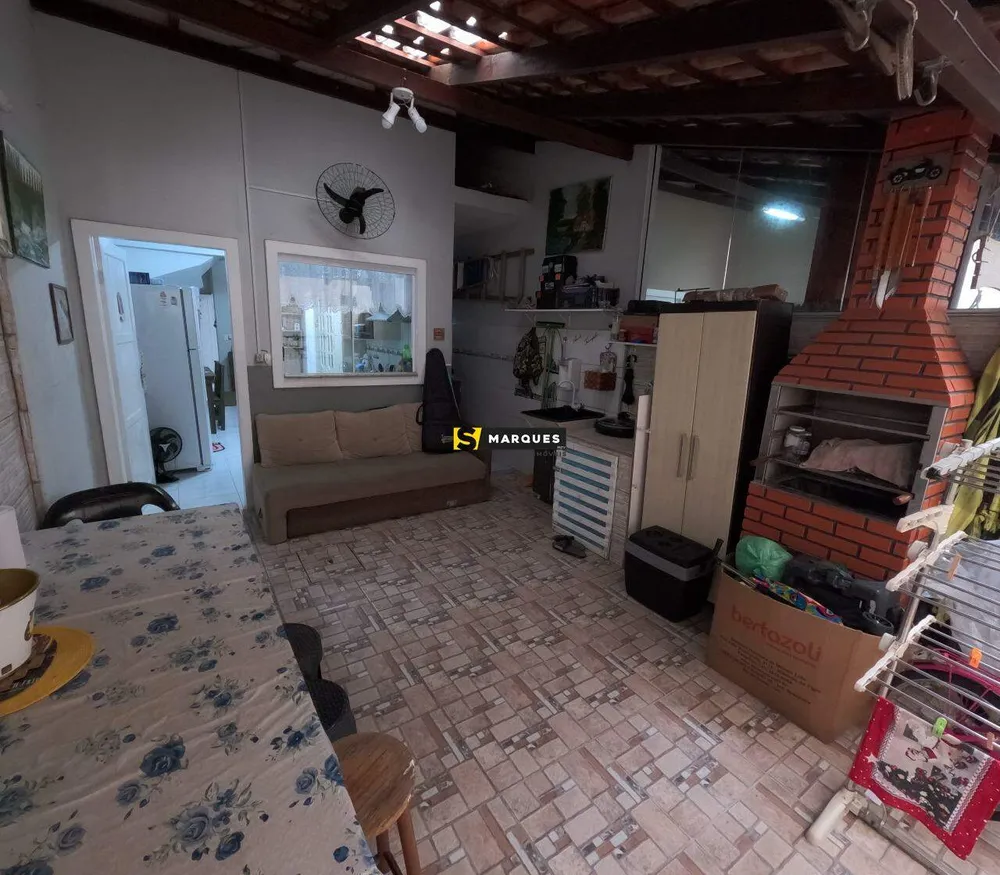 Casa, 2 quartos, 70 m² - Foto 1