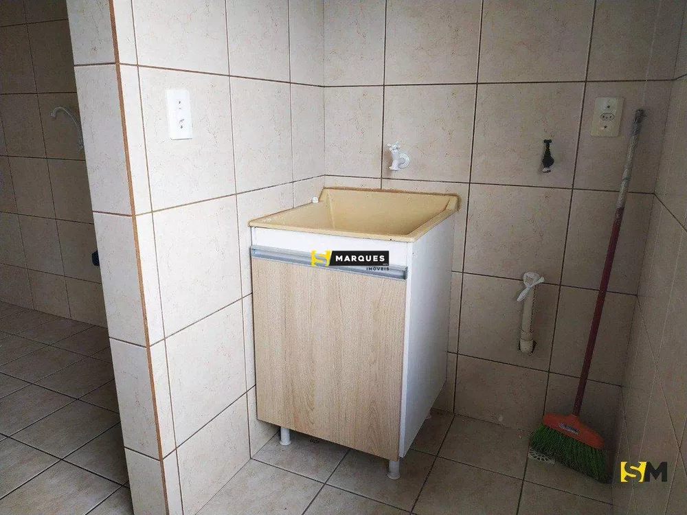 Apartamento para alugar com 2 quartos, 78m² - Foto 4