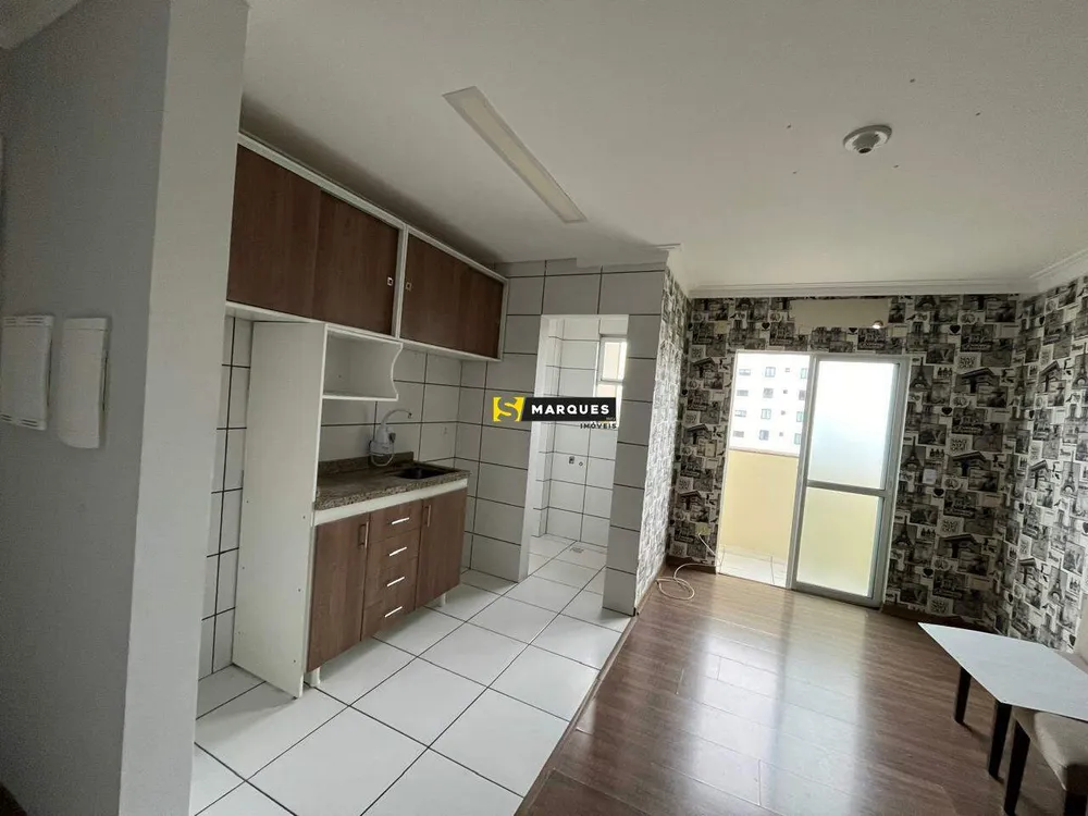 Apartamento, 2 quartos, 72 m² - Foto 2