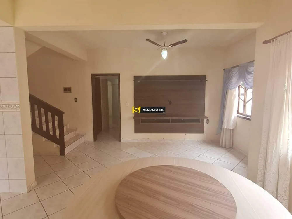Casa, 5 quartos, 200 m² - Foto 10