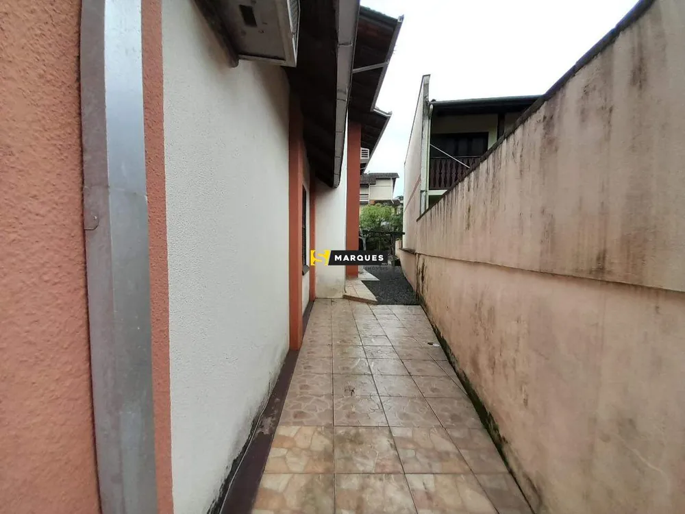 Casa, 5 quartos, 200 m² - Foto 20