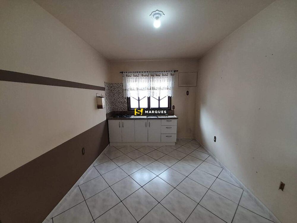 Casa, 5 quartos, 200 m² - Foto 8
