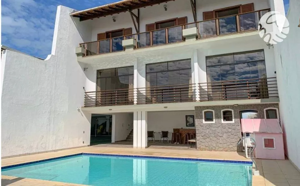 Casa à venda com 5 quartos, 400m² - Foto 3