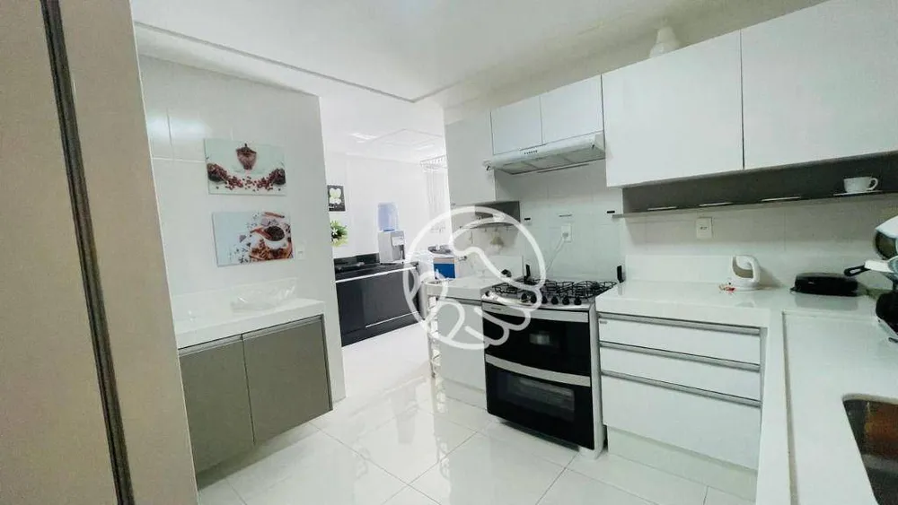 Apartamento, 3 quartos, 145 m² - Foto 1
